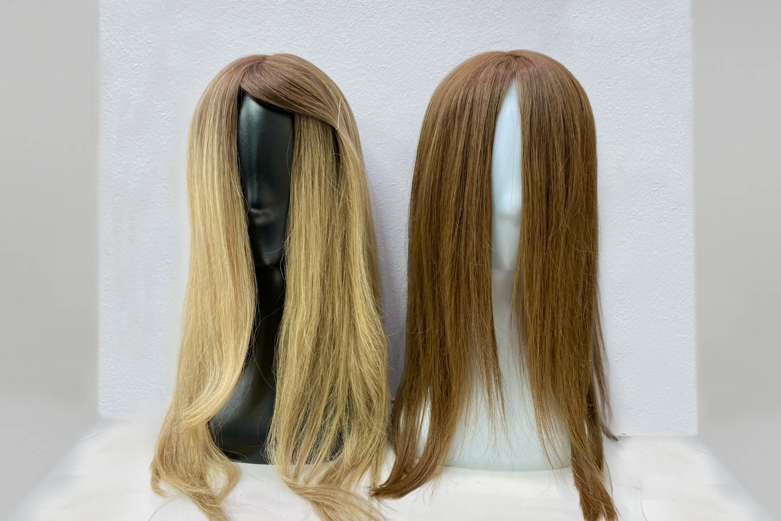 Medical wig for complete hair loss